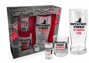 Przejdź do produktu NIEZBĘDNIK KAWALERSKI zestaw: szklanka do piwa 400ml, szklanka do whisky 270ml, kieliszek do wódki 35ml (czerwono czarny)